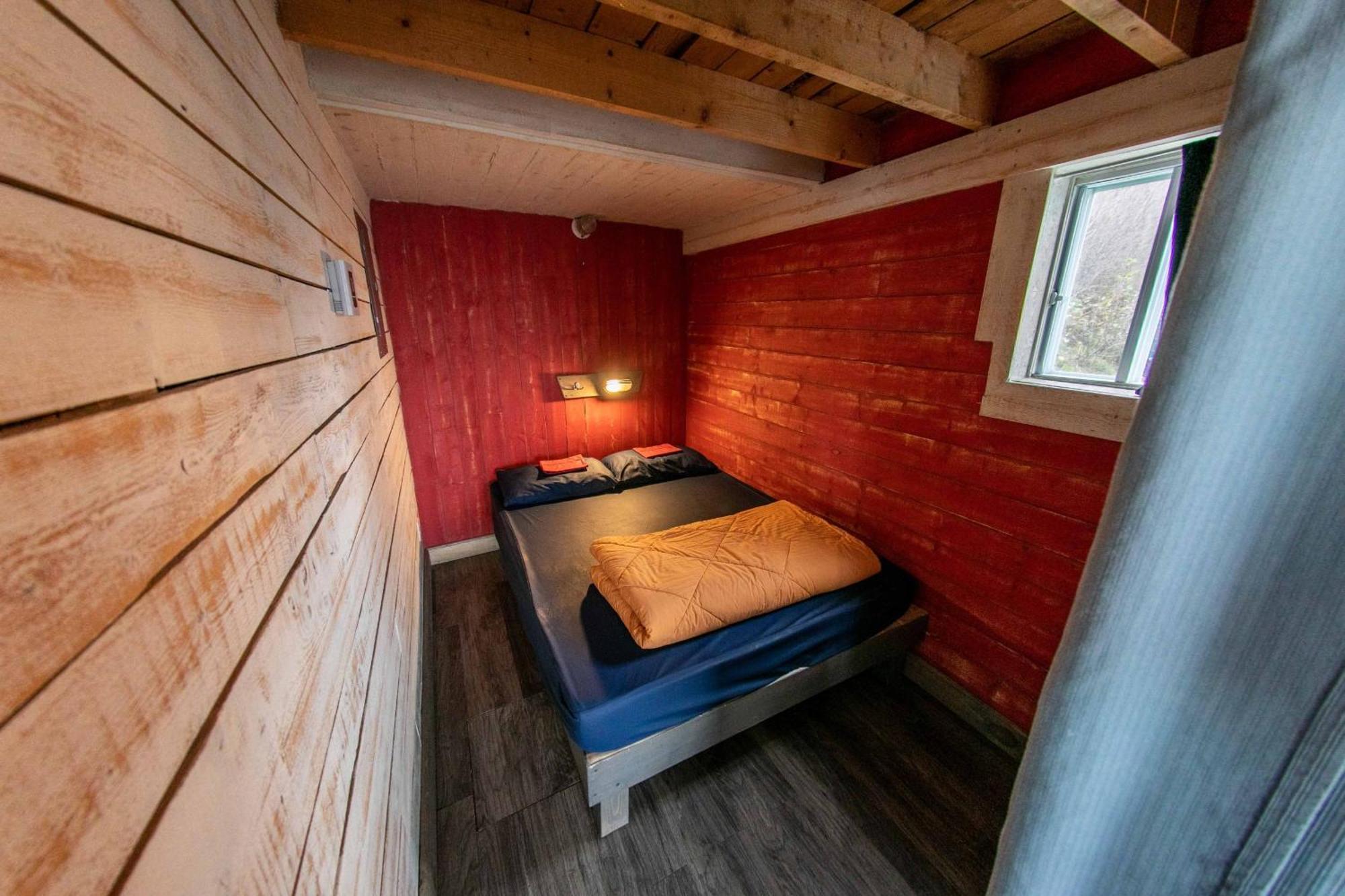 Auberge Festive Sea Shack Sainte Anne-des-Chênes Buitenkant foto