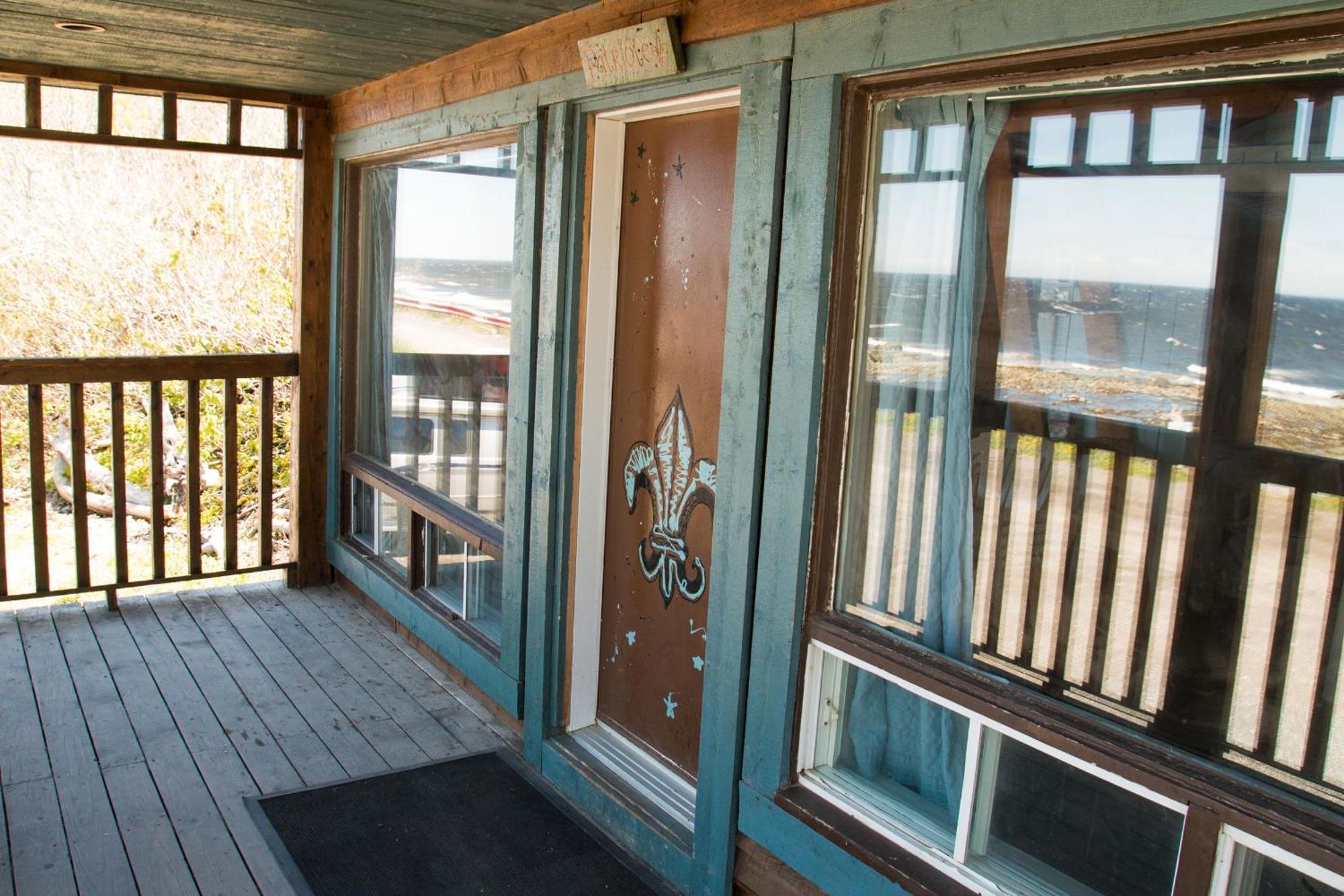 Auberge Festive Sea Shack Sainte Anne-des-Chênes Buitenkant foto