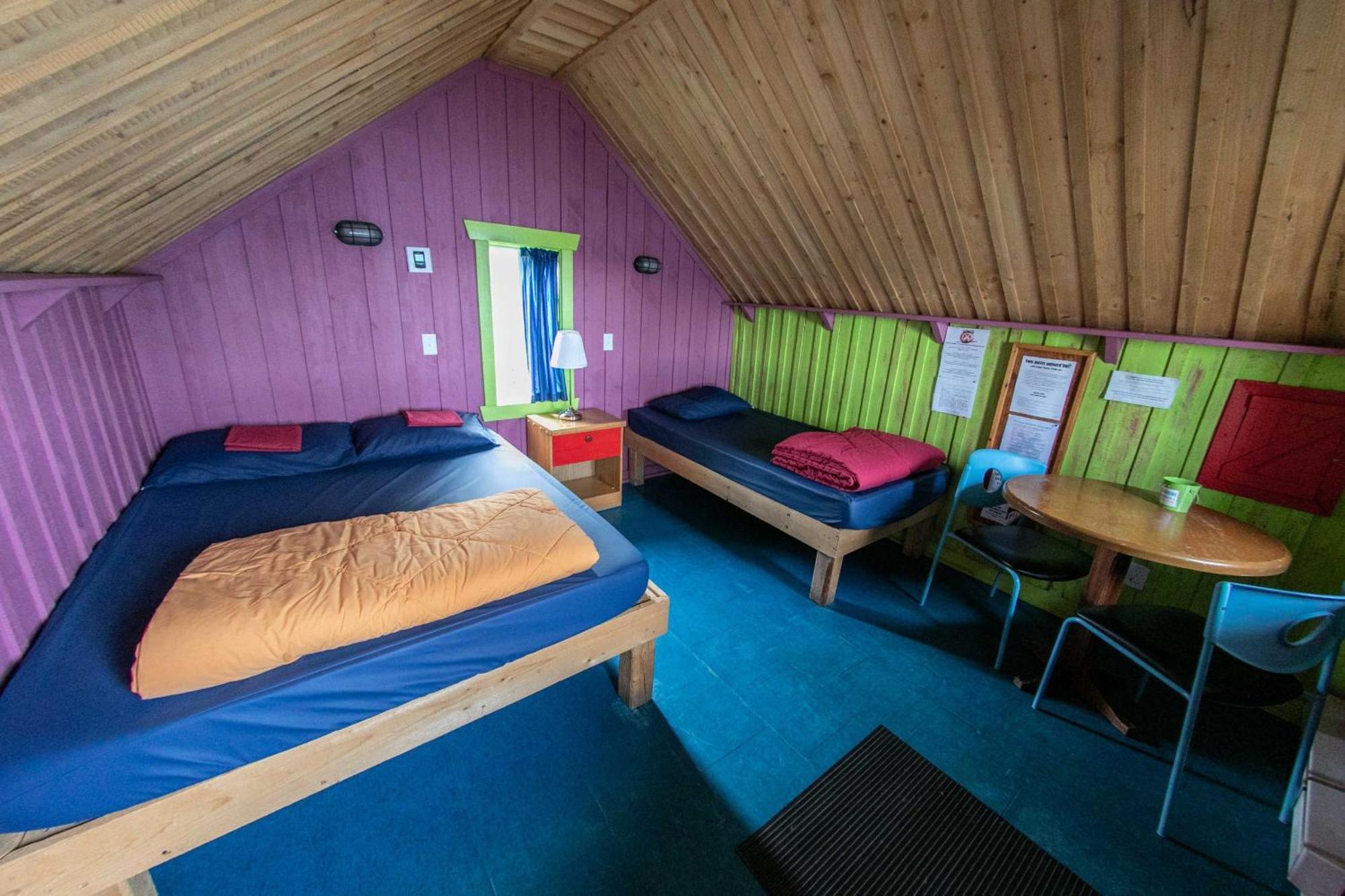 Auberge Festive Sea Shack Sainte Anne-des-Chênes Buitenkant foto