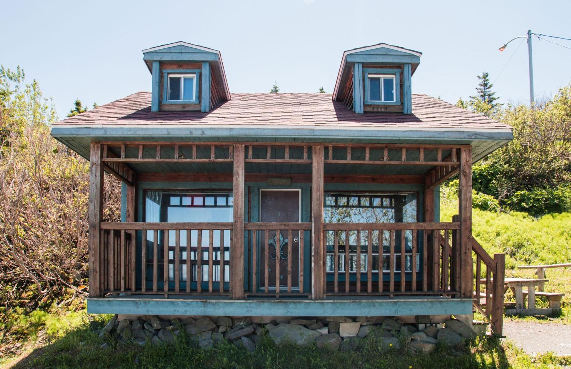 Auberge Festive Sea Shack Sainte Anne-des-Chênes Buitenkant foto