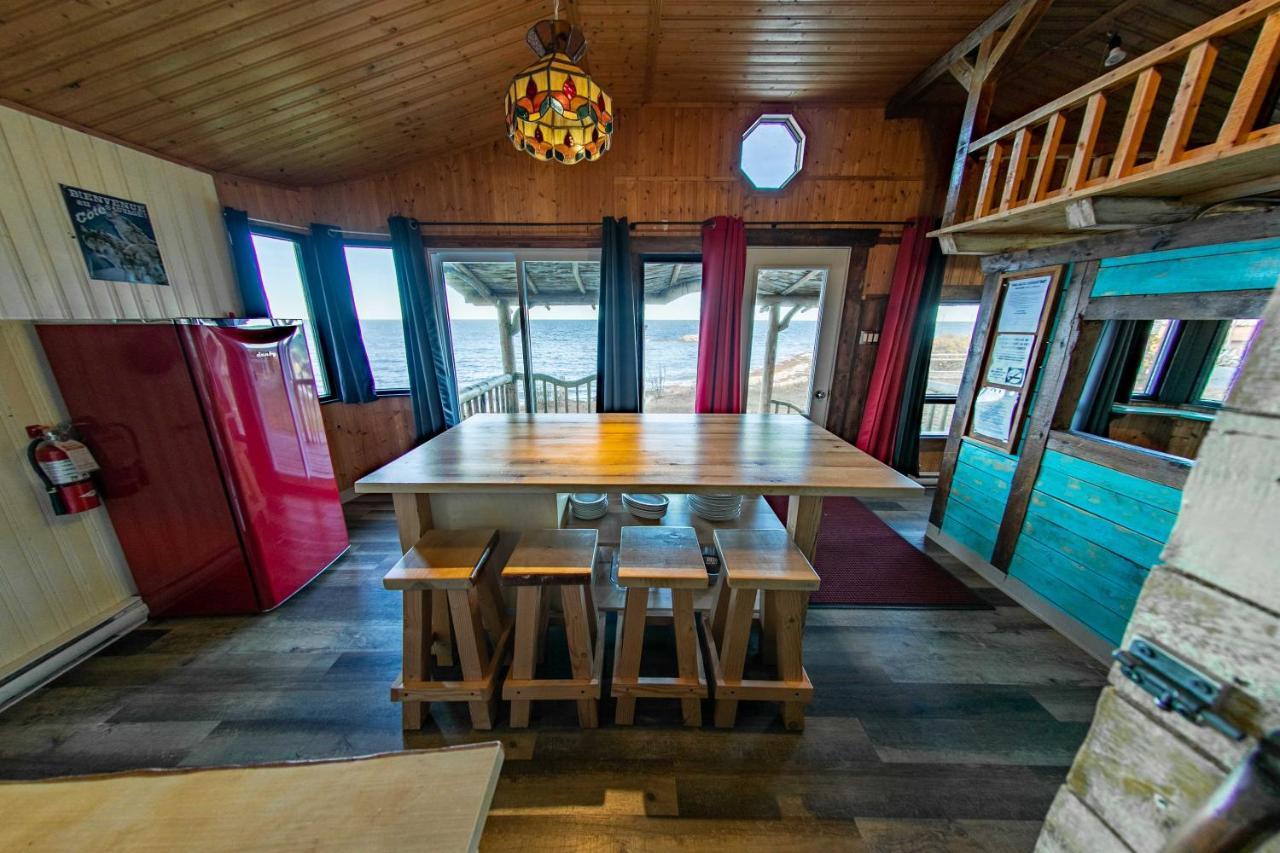 Auberge Festive Sea Shack Sainte Anne-des-Chênes Buitenkant foto